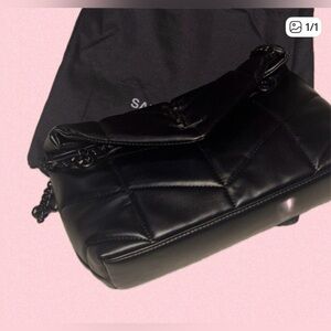 Elegant Black Quilted Bag